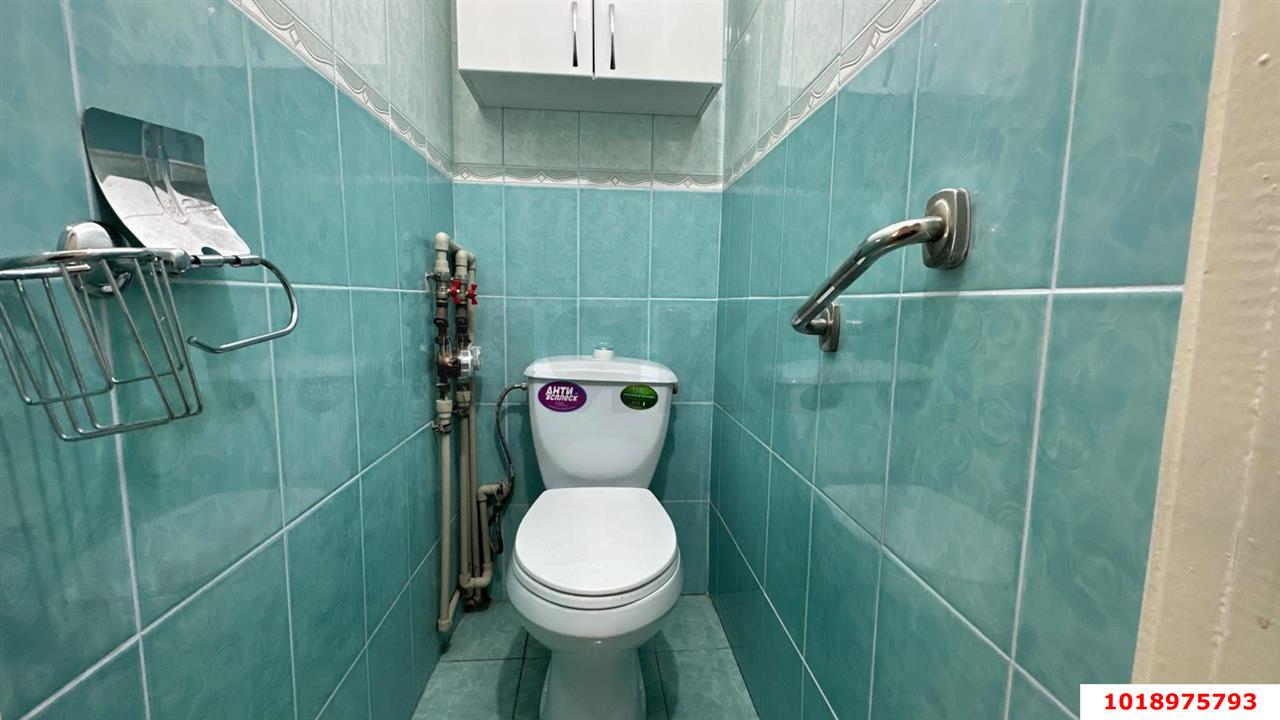 Фото №10: 3-комнатная квартира 65&nbsp;м², 1/9&nbsp;эт. - Краснодар, Западный внутригородской округ, мкр. Центральный, ул. Гоголя, 64