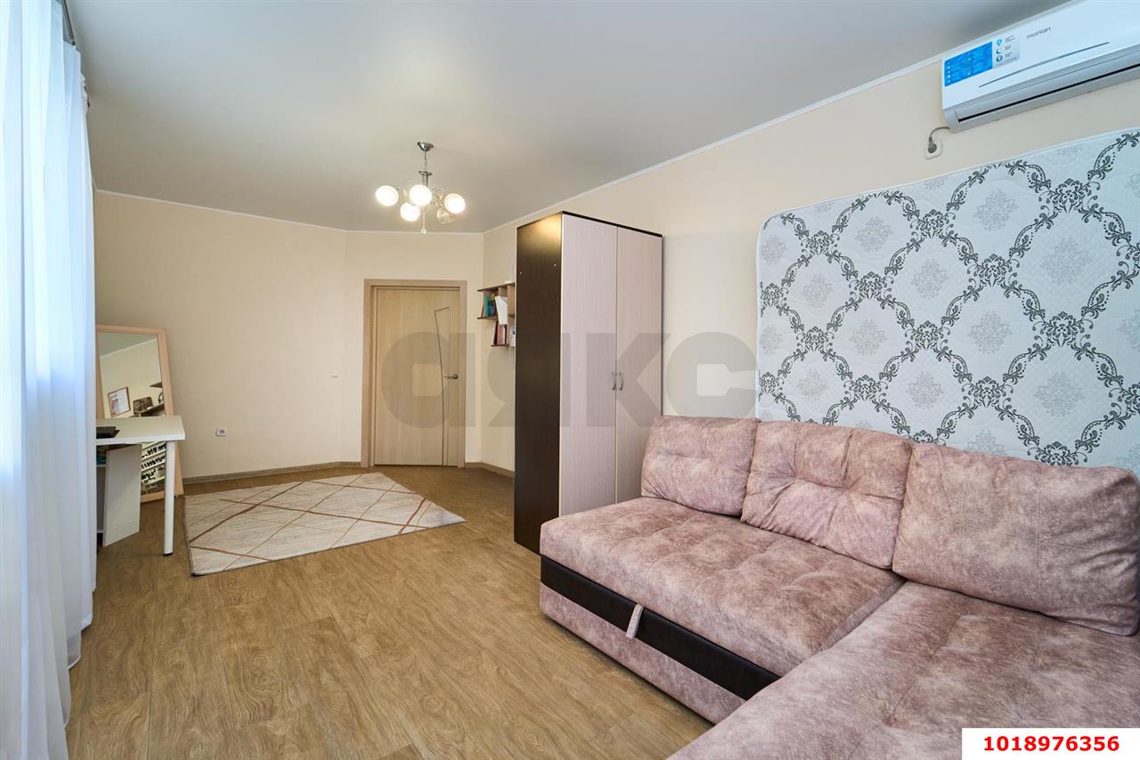 Фото №2: 1-комнатная квартира 40&nbsp;м², 1/16&nbsp;эт. - Краснодар, Прикубанский внутригородской округ, Фестивальный, мкр. Солнечный, ул. имени Симиренко, 45