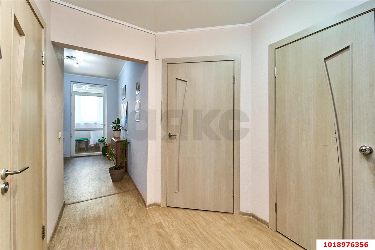 Фото №6: 1-комнатная квартира 40&nbsp;м², 1/16&nbsp;эт. - Краснодар, Прикубанский внутригородской округ, Фестивальный, мкр. Солнечный, ул. имени Симиренко, 45