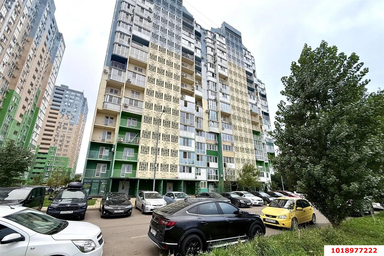Фото №7: 1-комнатная квартира 39&nbsp;м², 1/18&nbsp;эт. - Краснодар, Прикубанский внутригородской округ, мкр. Завод Измерительных Приборов, ул. Карякина, 5к1
