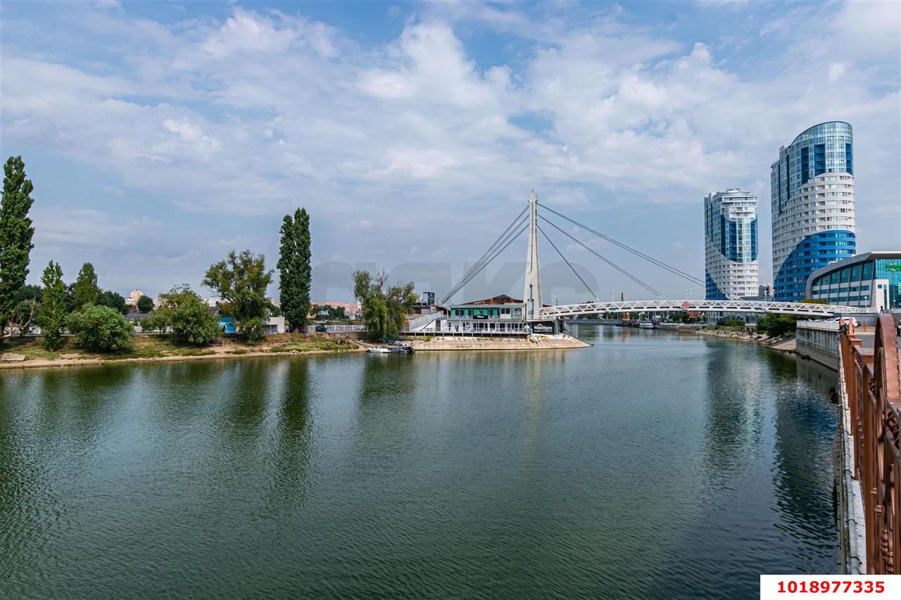 Фото №11: 3-комнатная квартира 105&nbsp;м², 6/24&nbsp;эт. - Краснодар, Западный внутригородской округ, ЖК Адмирал, мкр. Центральный, ул. Кубанская набережная, 39