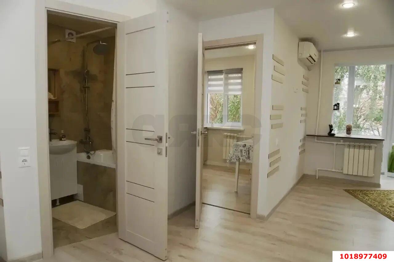 Фото №3: 1-комнатная квартира 20&nbsp;м², 4/5&nbsp;эт. - Краснодар, Центральный внутригородской округ, мкр. Черёмушки, ул. Ставропольская, 268