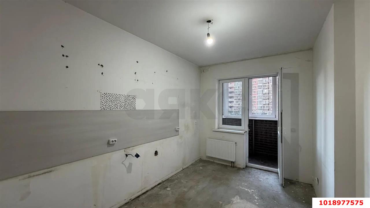 Фото №9: 3-комнатная квартира 72&nbsp;м², 2/24&nbsp;эт. - Краснодар, Прикубанский внутригородской округ, Завод Измерительных Приборов, мкр. ЖК Москва, ул. Российская, 79/3к2