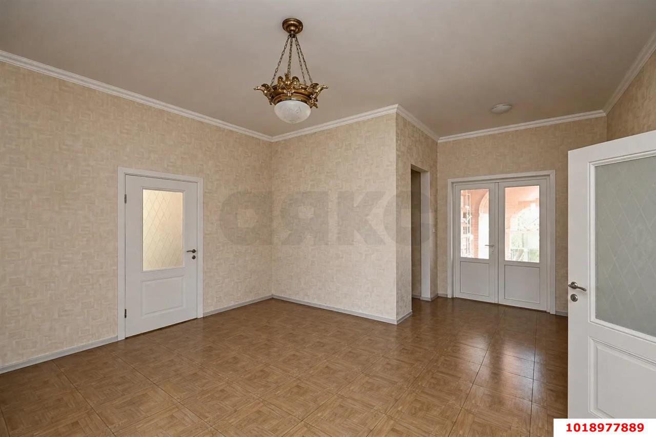 Фото №6: Дом 175&nbsp;м² + 5&nbsp;сот., 1&nbsp;эт. - Краснодар, Прикубанский внутригородской округ, мкр. 2-я Площадка, ул. Сергея Лазо, 28