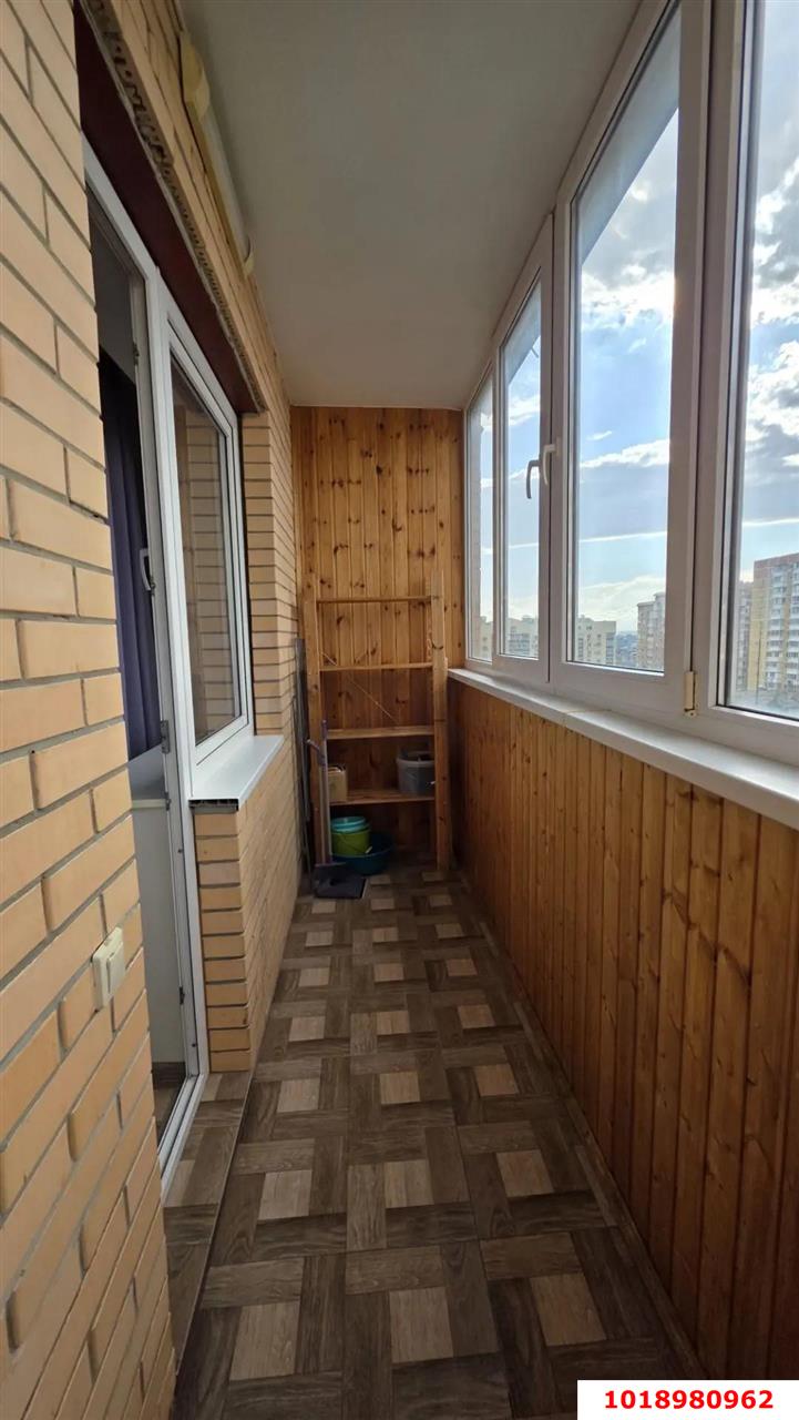 Фото №10: 1-комнатная квартира 43&nbsp;м², 9/12&nbsp;эт. - Краснодар, Прикубанский внутригородской округ, Фестивальный, мкр. Отделение № 1 совхоза Солнечный, ул. Ковалёва, 5