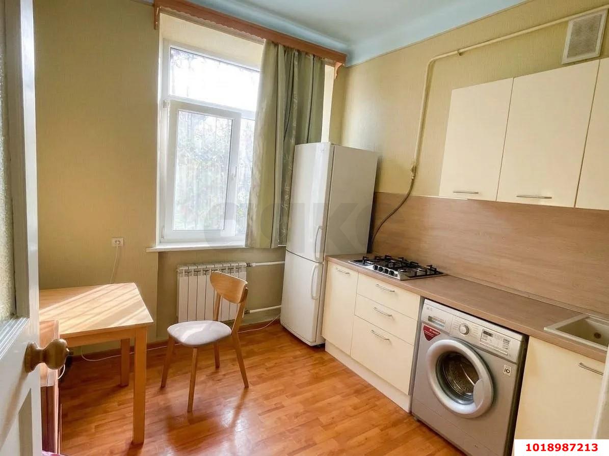 Фото №1: 2-комнатная квартира 58&nbsp;м², 2/2&nbsp;эт. - Краснодар, мкр. Западный внутригородской округ, ул. Дальняя, 1/4