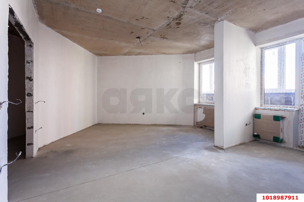 Фото №1: 2-комнатная квартира 75&nbsp;м², 15/24&nbsp;эт. - Краснодар, Прикубанский внутригородской округ, мкр. жилой комплекс Свобода, ул. Домбайская, 55к2
