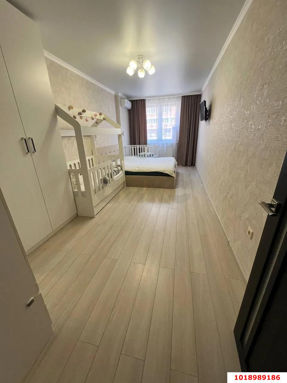 Фото №7: 2-комнатная квартира 68&nbsp;м², 10/15&nbsp;эт. - Краснодар, Прикубанский внутригородской округ, мкр. Славянский, ул. Заполярная, 37к2