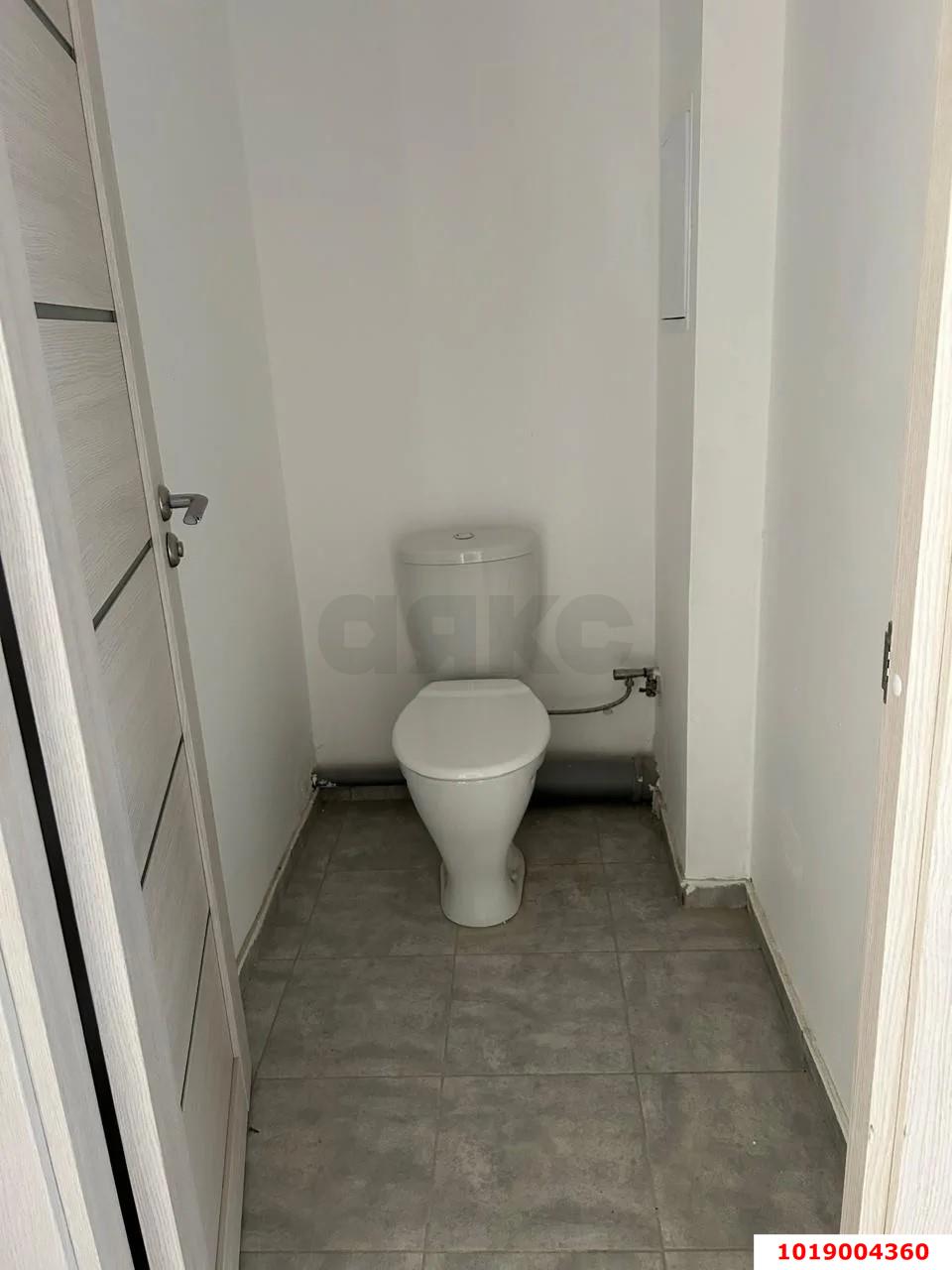 Фото №7: 2-комнатная квартира 64&nbsp;м², 11/16&nbsp;эт. - Краснодар, Карасунский внутригородской округ, мкр. Сосновый Бор, ул. имени Виктора Нарыкова, 6к1