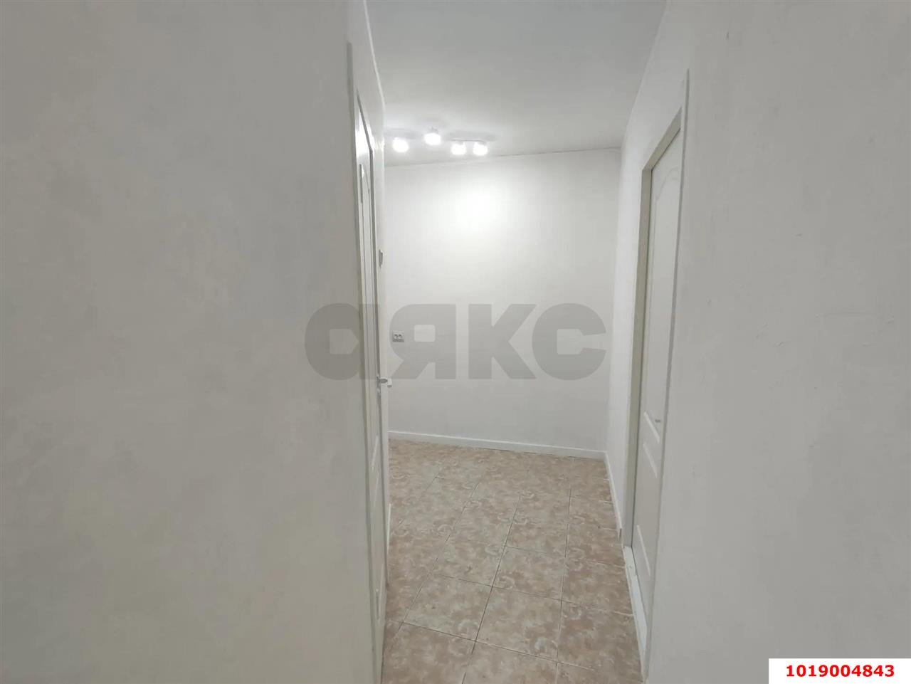 Фото №6: 1-комнатная квартира 33&nbsp;м², 2/5&nbsp;эт. - Краснодар, Центральный внутригородской округ, мкр. Черёмушки, ул. Димитрова, 20