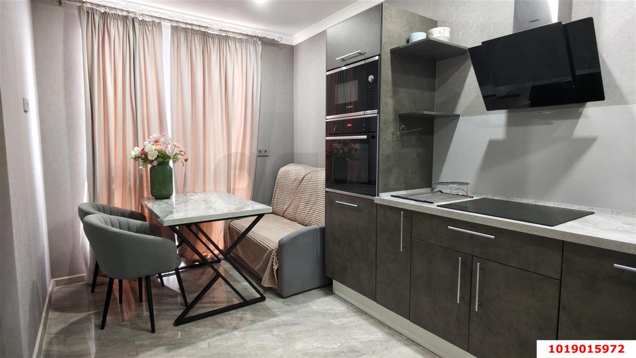 Фото №1: 1-комнатная квартира 40&nbsp;м², 6/13&nbsp;эт. - Краснодар, Прикубанский внутригородской округ, Фестивальный, мкр. Солнечный, ул. имени Симиренко, 45