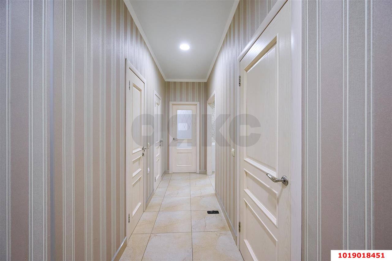 Фото №13: 2-комнатная квартира 80&nbsp;м², 1/19&nbsp;эт. - Краснодар, Западный внутригородской округ, мкр. Фестивальный, пр-д Дальний, 9к1
