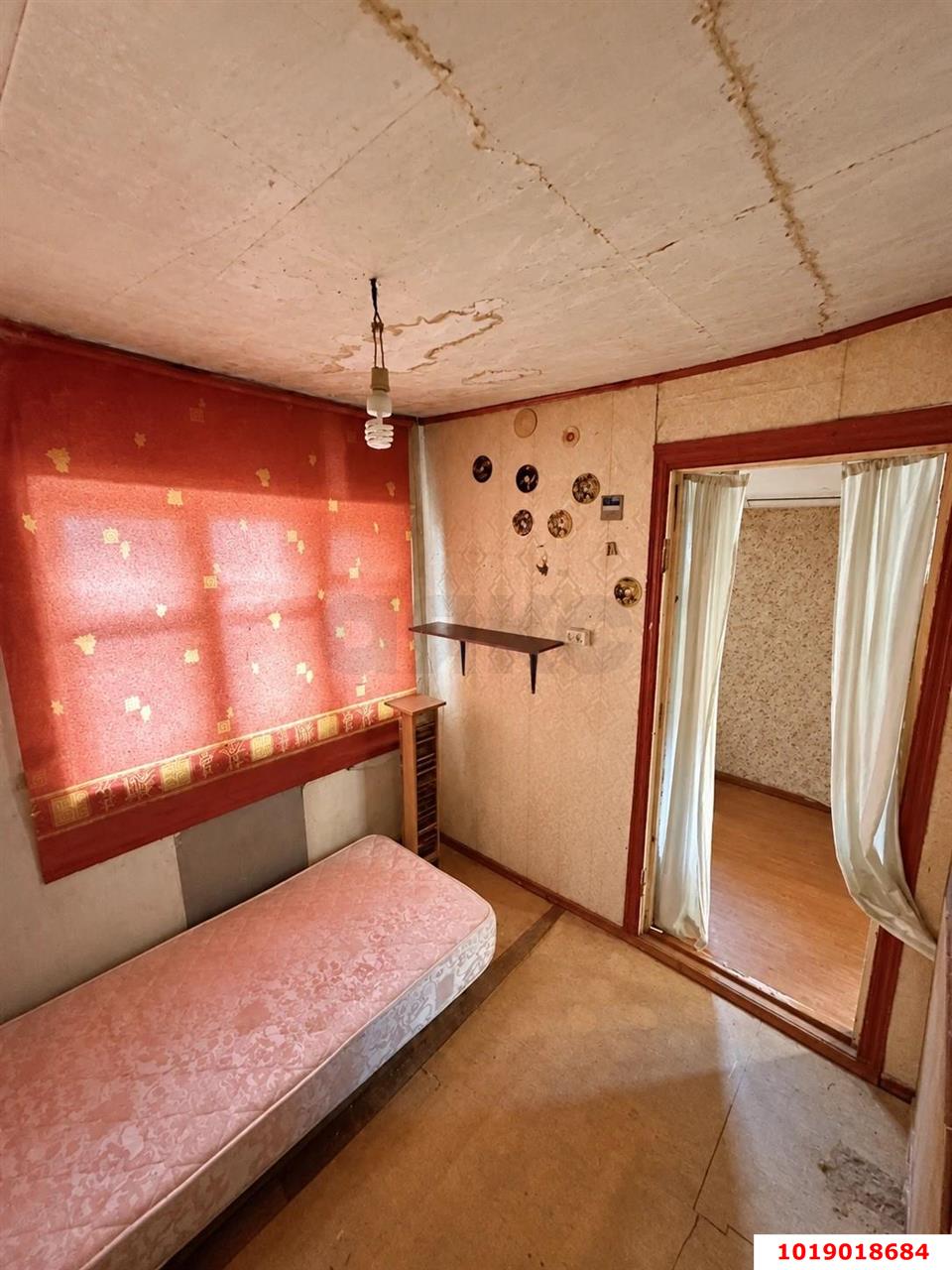 Фото №8: 2-комнатная квартира 46&nbsp;м², 1/1&nbsp;эт. - Краснодар, Центральный внутригородской округ, мкр. Центральный, ул. Чапаева, 124