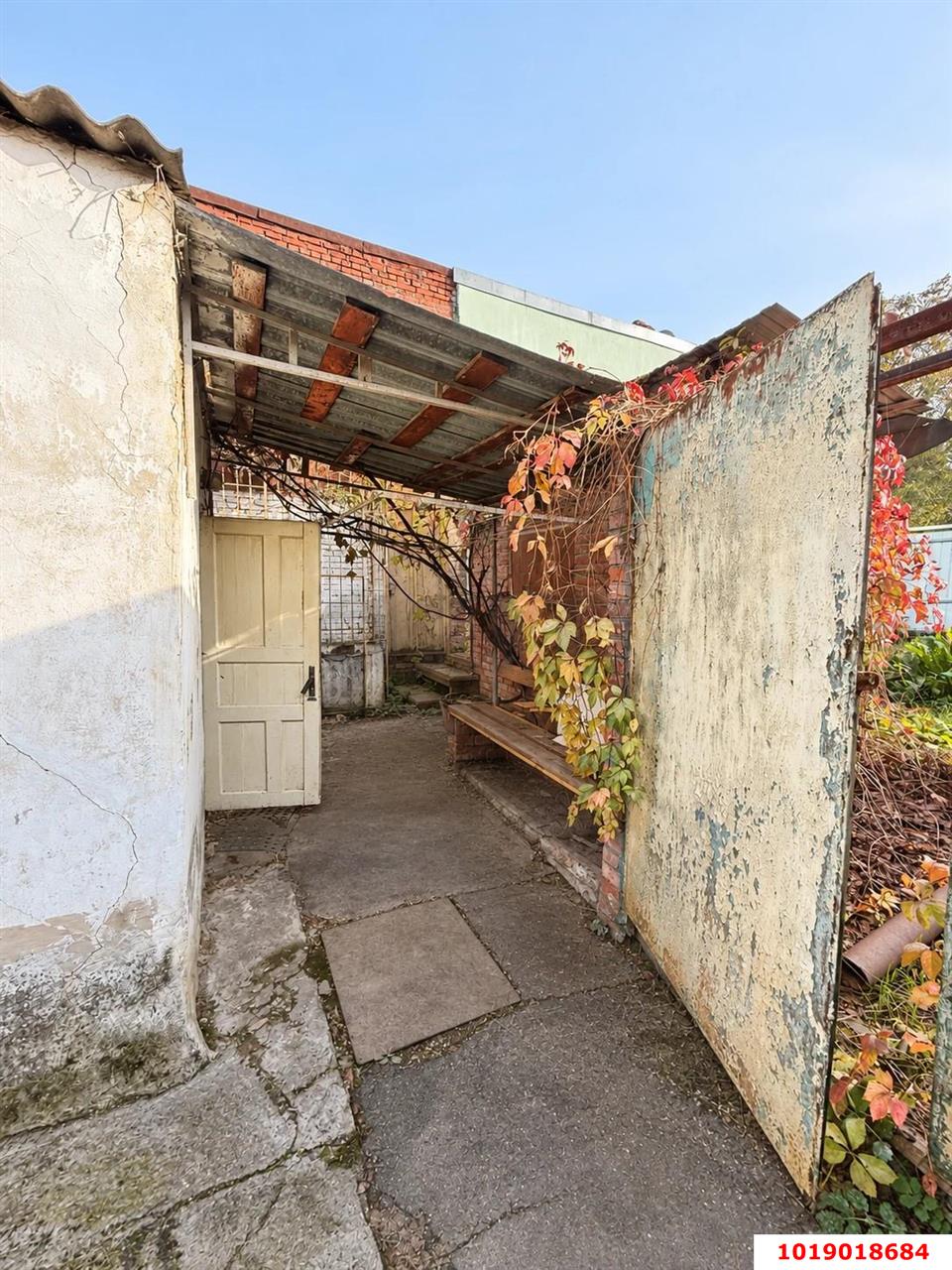 Фото №17: 2-комнатная квартира 46&nbsp;м², 1/1&nbsp;эт. - Краснодар, Центральный внутригородской округ, мкр. Центральный, ул. Чапаева, 124