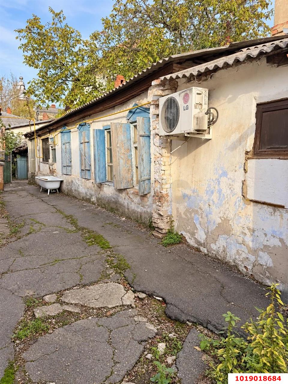 Фото №16: 2-комнатная квартира 46&nbsp;м², 1/1&nbsp;эт. - Краснодар, Центральный внутригородской округ, мкр. Центральный, ул. Чапаева, 124