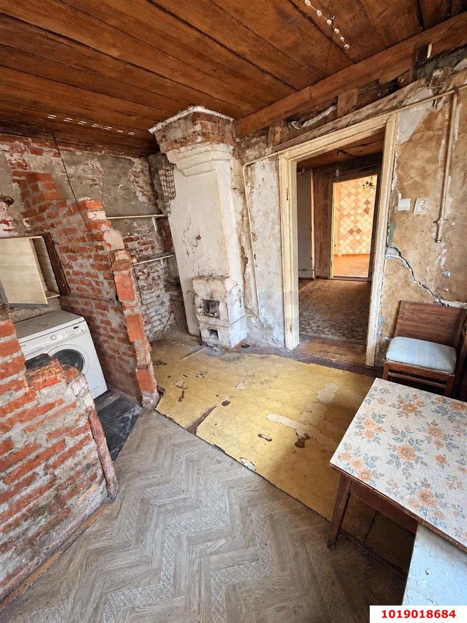 Фото №3: 2-комнатная квартира 46&nbsp;м², 1/1&nbsp;эт. - Краснодар, Центральный внутригородской округ, мкр. Центральный, ул. Чапаева, 124