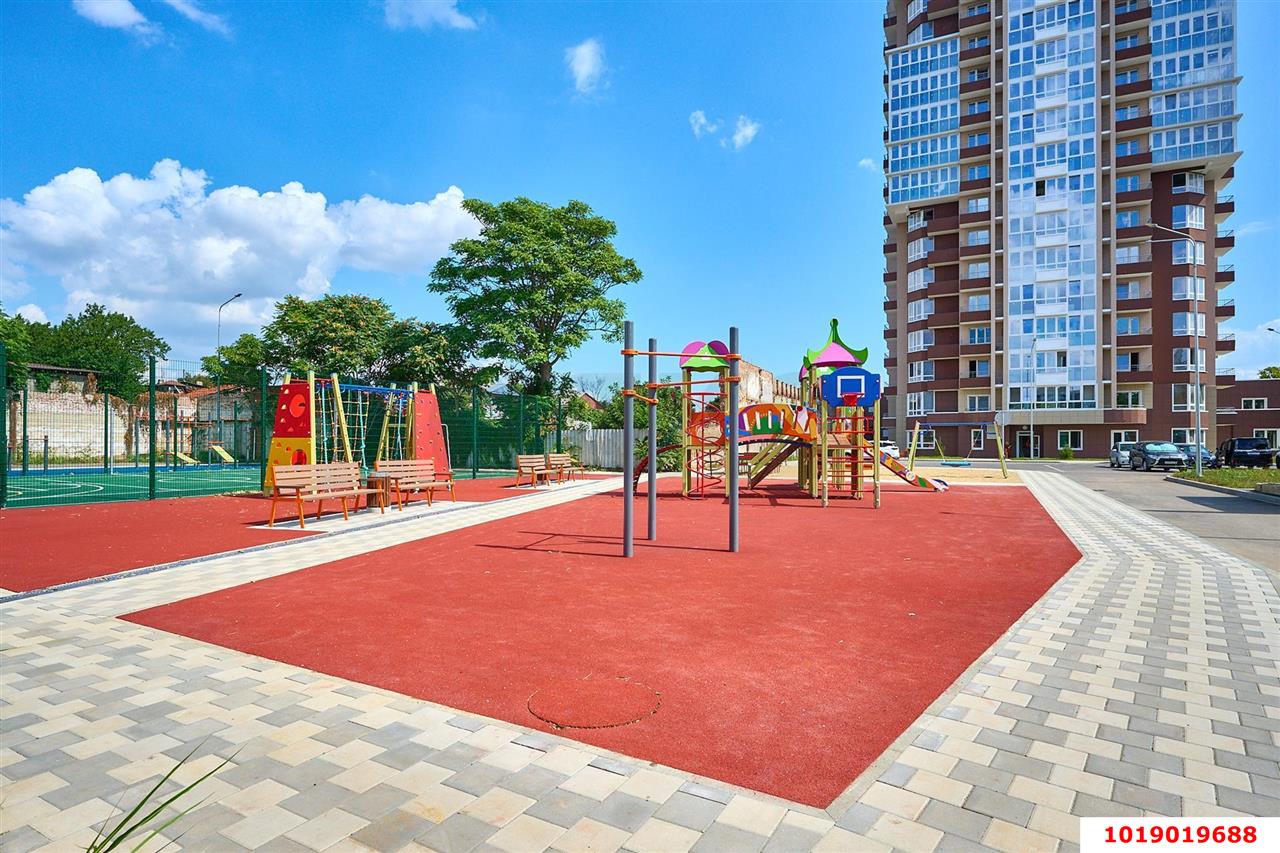 Фото №5: 2-комнатная квартира 78&nbsp;м², 14/18&nbsp;эт. - Краснодар, Центральный внутригородской округ, мкр. Центральный, ул. Митрофана Седина, 131