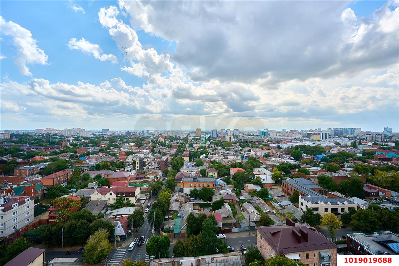 Фото №8: 2-комнатная квартира 78&nbsp;м², 14/18&nbsp;эт. - Краснодар, Центральный внутригородской округ, мкр. Центральный, ул. Митрофана Седина, 131