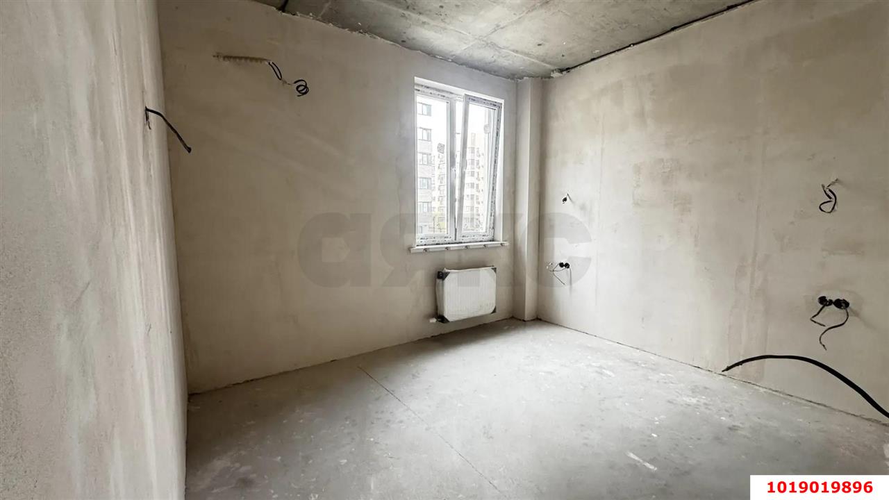 Фото №5: 1-комнатная квартира 38&nbsp;м², 2/9&nbsp;эт. - Краснодар, Прикубанский внутригородской округ, жилой комплекс Европа-Сити, мкр. жилой комплекс Европа Клубный Квартал 6, ул. Карпатская, 9