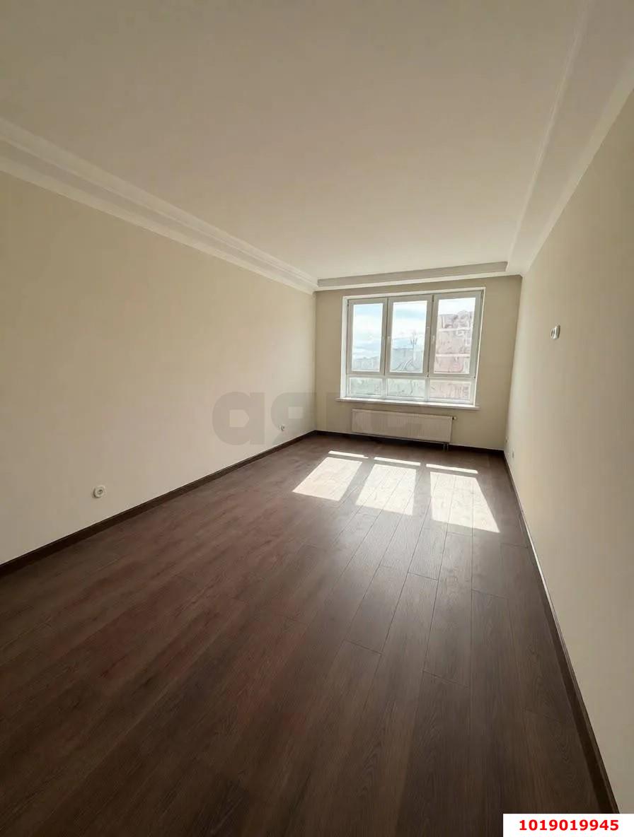 Фото №4: 2-комнатная квартира 55&nbsp;м², 8/9&nbsp;эт. - Краснодар, Прикубанский внутригородской округ, мкр. жилой комплекс Спортивная Деревня, ул. Западный Обход, 42/3к4