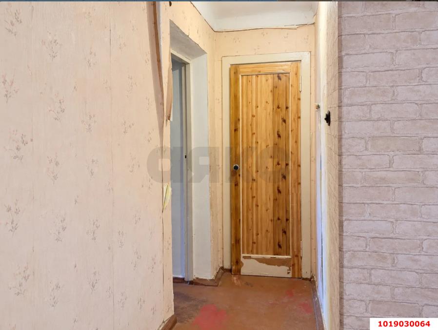 Фото №4: 3-комнатная квартира 60&nbsp;м², 4/5&nbsp;эт. - Краснодар, Центральный внутригородской округ, Покровка, мкр. Центральный, ул. Щорса, 49