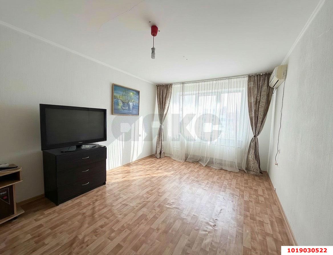 Фото №4: 1-комнатная квартира 42&nbsp;м², 16/16&nbsp;эт. - Краснодар, Прикубанский внутригородской округ, мкр. Репино, пр-д Репина, 28
