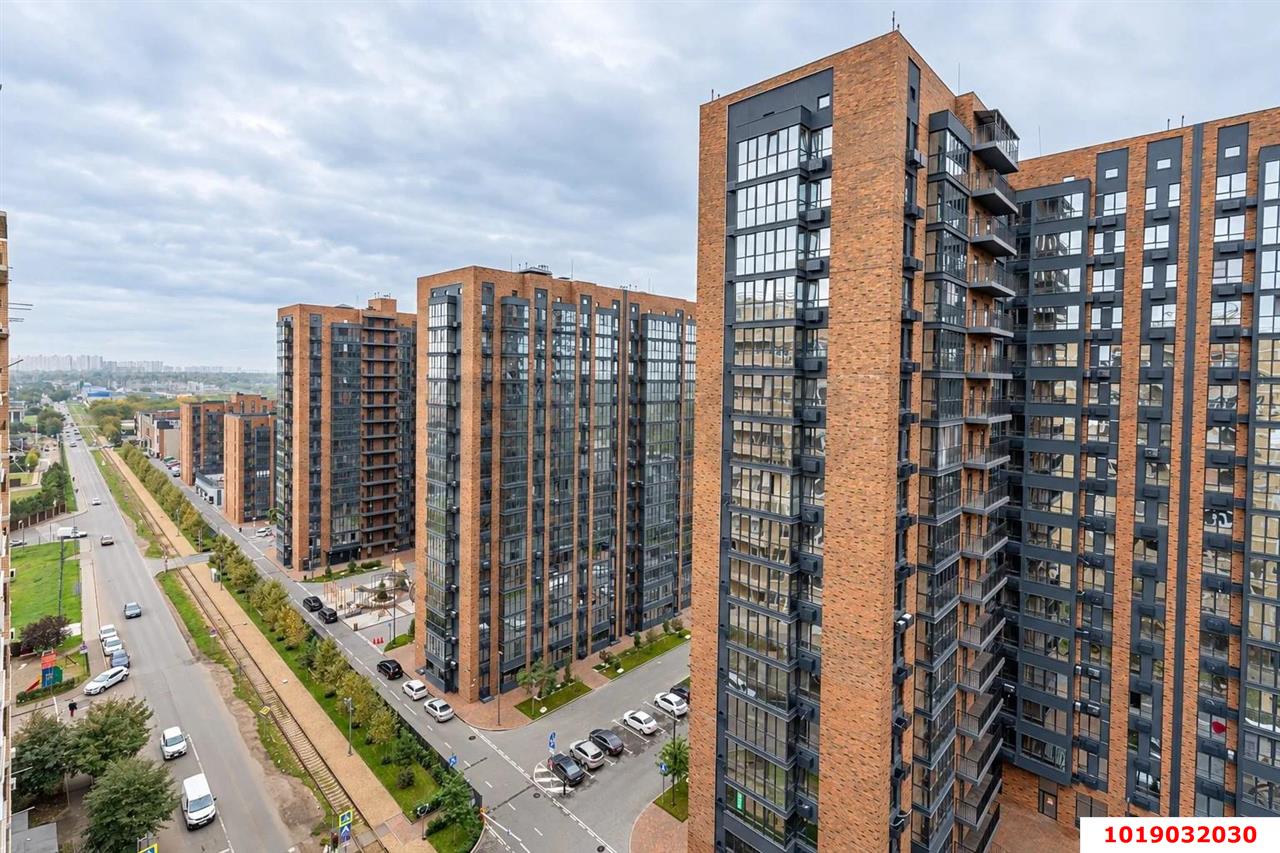 Фото №15: 1-комнатная квартира 40&nbsp;м², 13/14&nbsp;эт. - Краснодар, Прикубанский внутригородской округ, Фестивальный, Солнечный, мкр. ЖК Солнечный Парк, ул. имени Симиренко, 37к1
