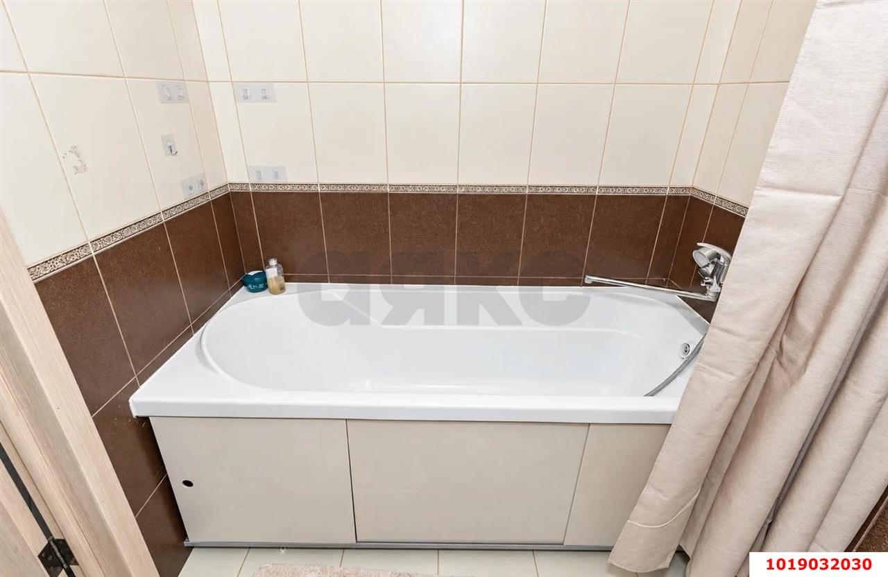 Фото №10: 1-комнатная квартира 40&nbsp;м², 13/14&nbsp;эт. - Краснодар, Прикубанский внутригородской округ, Фестивальный, Солнечный, мкр. ЖК Солнечный Парк, ул. имени Симиренко, 37к1