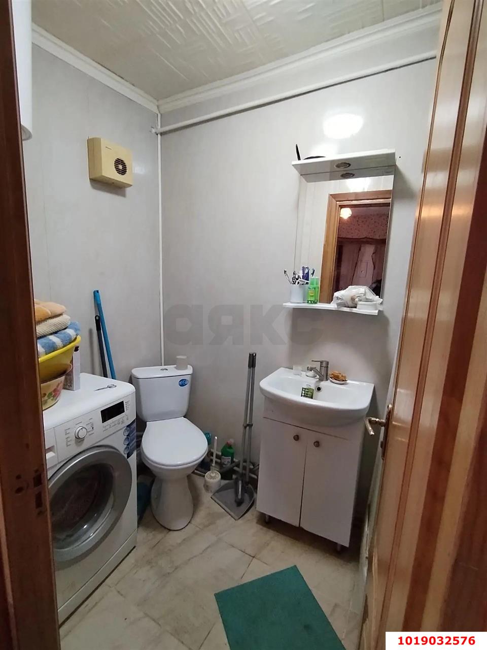 Фото №10: 3-комнатная квартира 44&nbsp;м², 1/1&nbsp;эт. - Краснодар, Центральный внутригородской округ, мкр. Центральный, ул. Базовская, 50