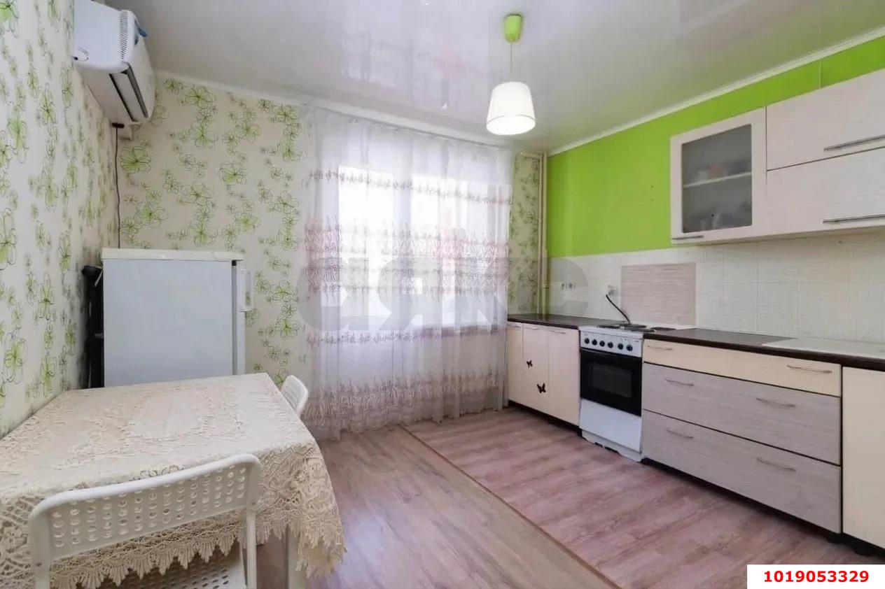Фото №1: 1-комнатная квартира 42&nbsp;м², 1/16&nbsp;эт. - Краснодар, Прикубанский внутригородской округ, мкр. Микрохирургии глаза, ул. Академика Лукьяненко, 12/1