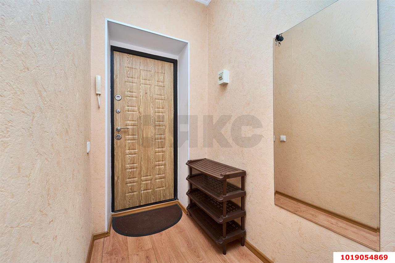 Фото №11: 1-комнатная квартира 46&nbsp;м², 2/6&nbsp;эт. - Краснодар, Прикубанский внутригородской округ, ЖК Лучезарный, мкр. Музыкальный, ул. имени Сергея Есенина, 129/8