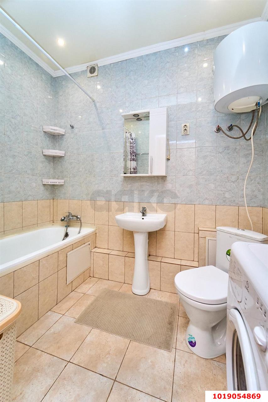 Фото №8: 1-комнатная квартира 46&nbsp;м², 2/6&nbsp;эт. - Краснодар, Прикубанский внутригородской округ, ЖК Лучезарный, мкр. Музыкальный, ул. имени Сергея Есенина, 129/8