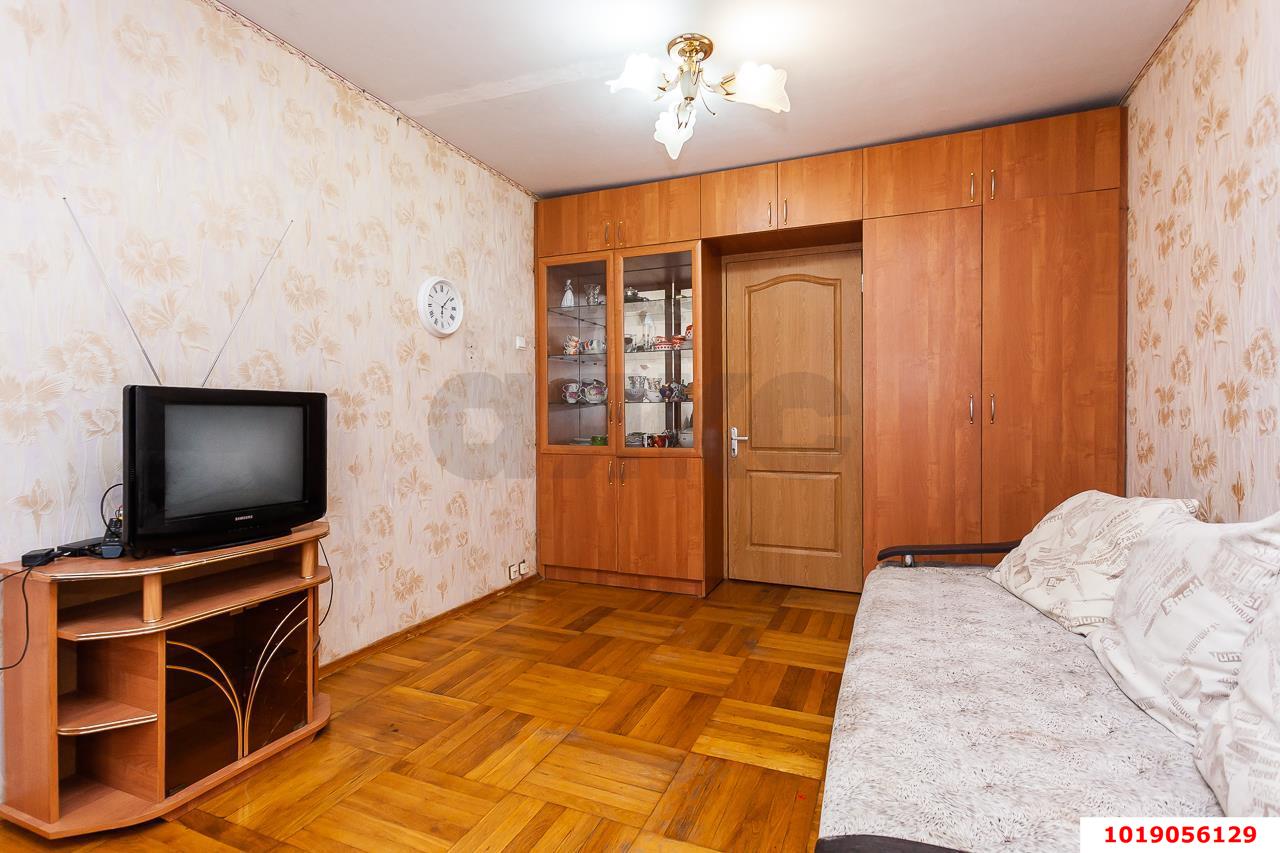 Фото №3: 3-комнатная квартира 62&nbsp;м², 5/5&nbsp;эт. - Краснодар, Центральный внутригородской округ, мкр. Черёмушки, ул. Стасова, 158