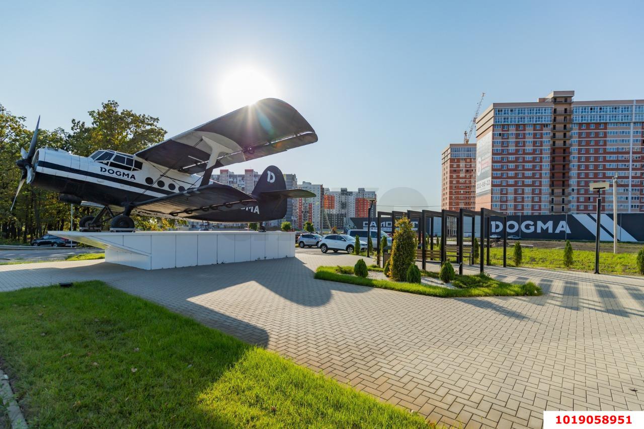 Фото №1: 1-комнатная квартира 35&nbsp;м², 9/16&nbsp;эт. - Краснодар, Прикубанский внутригородской округ, мкр. жилой комплекс Самолёт, ул. Западный Обход, 39/2