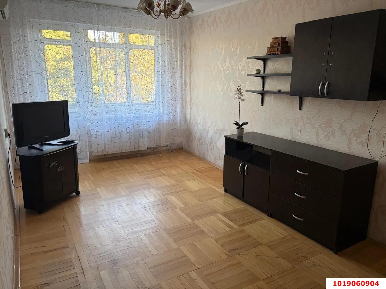Фото №4: 2-комнатная квартира 46&nbsp;м², 4/5&nbsp;эт. - Краснодар, Карасунский внутригородской округ, мкр. Гидростроителей, ул. имени Игнатова, 25