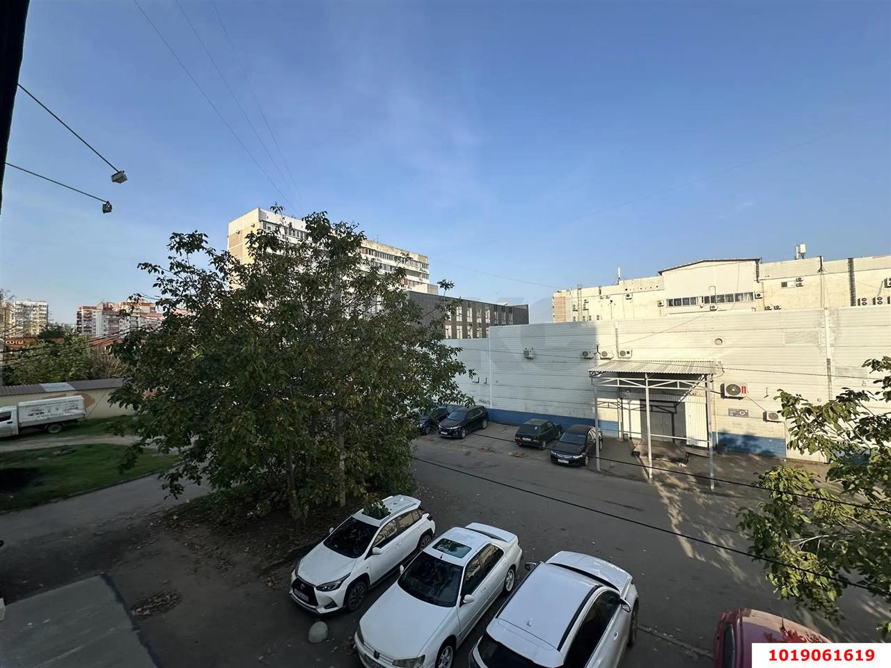 Фото №7: Офисное помещение 80&nbsp;м², 2/2&nbsp;эт. - Краснодар, Западный внутригородской округ, мкр. Юбилейный, ул. Рождественская набережная, 33