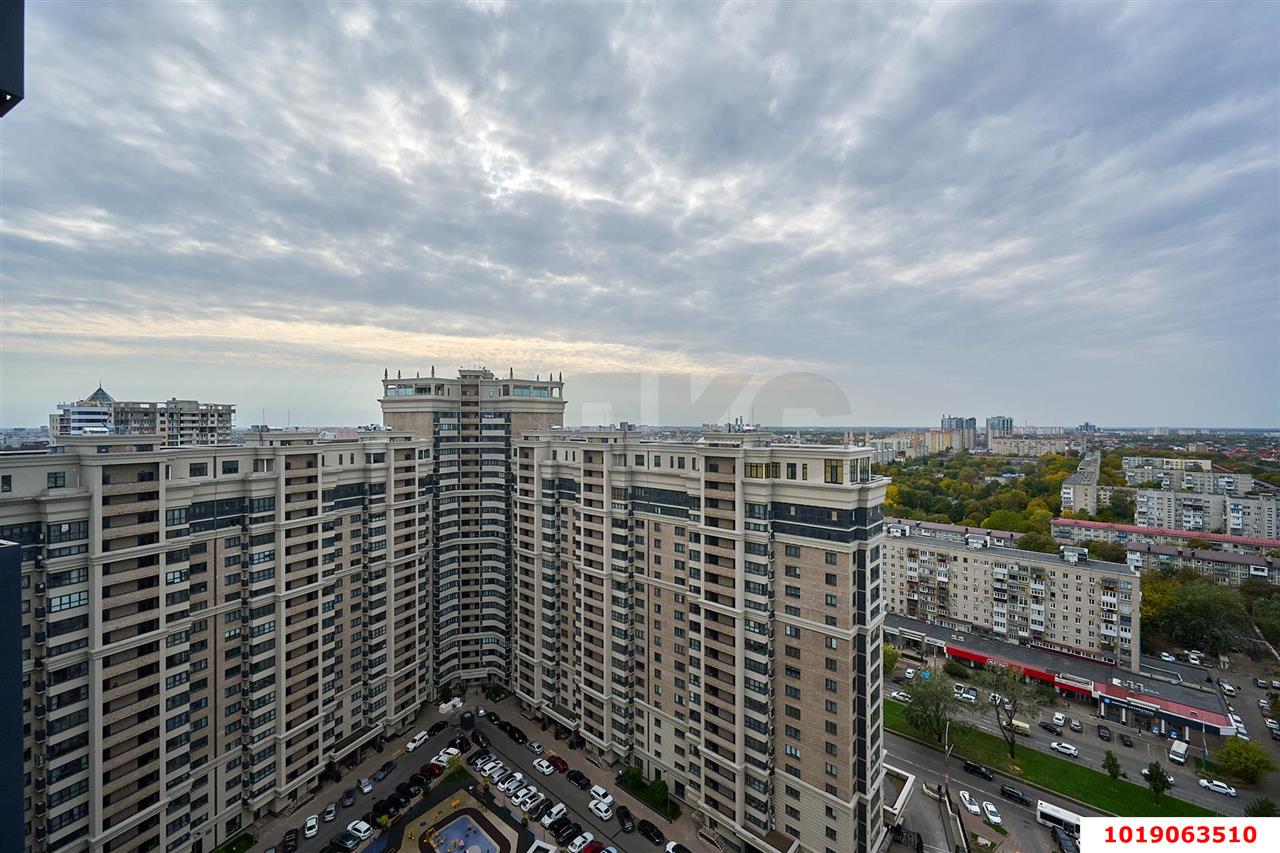 Фото №7: 3-комнатная квартира 96&nbsp;м², 23/24&nbsp;эт. - Краснодар, Западный внутригородской округ, Фестивальный, мкр. ЖК Тургенев, ул. Дальняя, 8к2