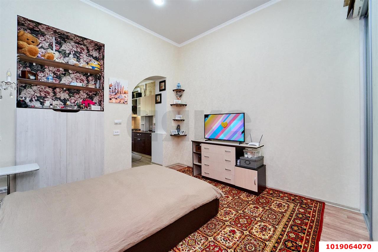 Фото №6: 1-комнатная квартира 30&nbsp;м², 1/1&nbsp;эт. - Краснодар, Западный внутригородской округ, мкр. Центральный, ул. Октябрьская, 108