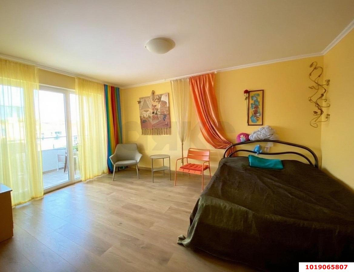 Фото №4: 1-комнатная квартира 36&nbsp;м², 3/10&nbsp;эт. - Краснодар, Западный внутригородской округ, мкр. Юбилейный, б-р Платановый, 13