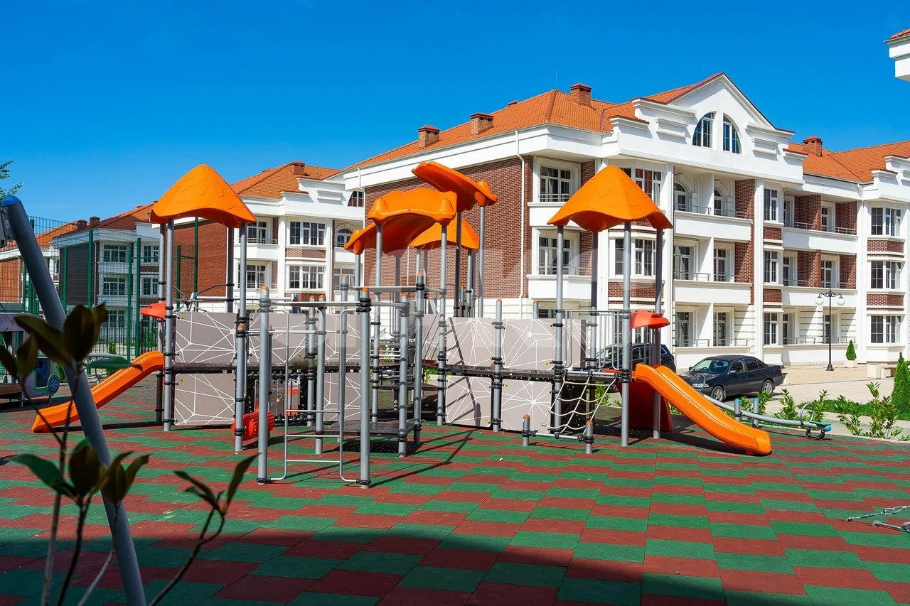 Фото №4: 3-комнатная квартира 86&nbsp;м², 4/4&nbsp;эт. - Сочи, Адлерский, Адлер, мкр. жилой комплекс Курортный, ул. Ленина, 290/7