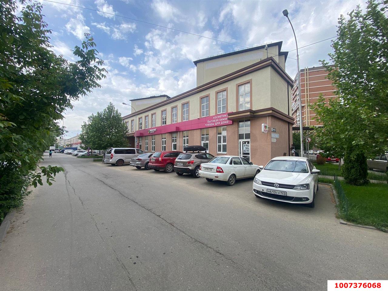 Фото №6: Торговое помещение 308&nbsp;м², 2/2&nbsp;эт. - Краснодар, Прикубанский внутригородской округ, мкр. Славянский, ул. Заполярная, 37с1/1
