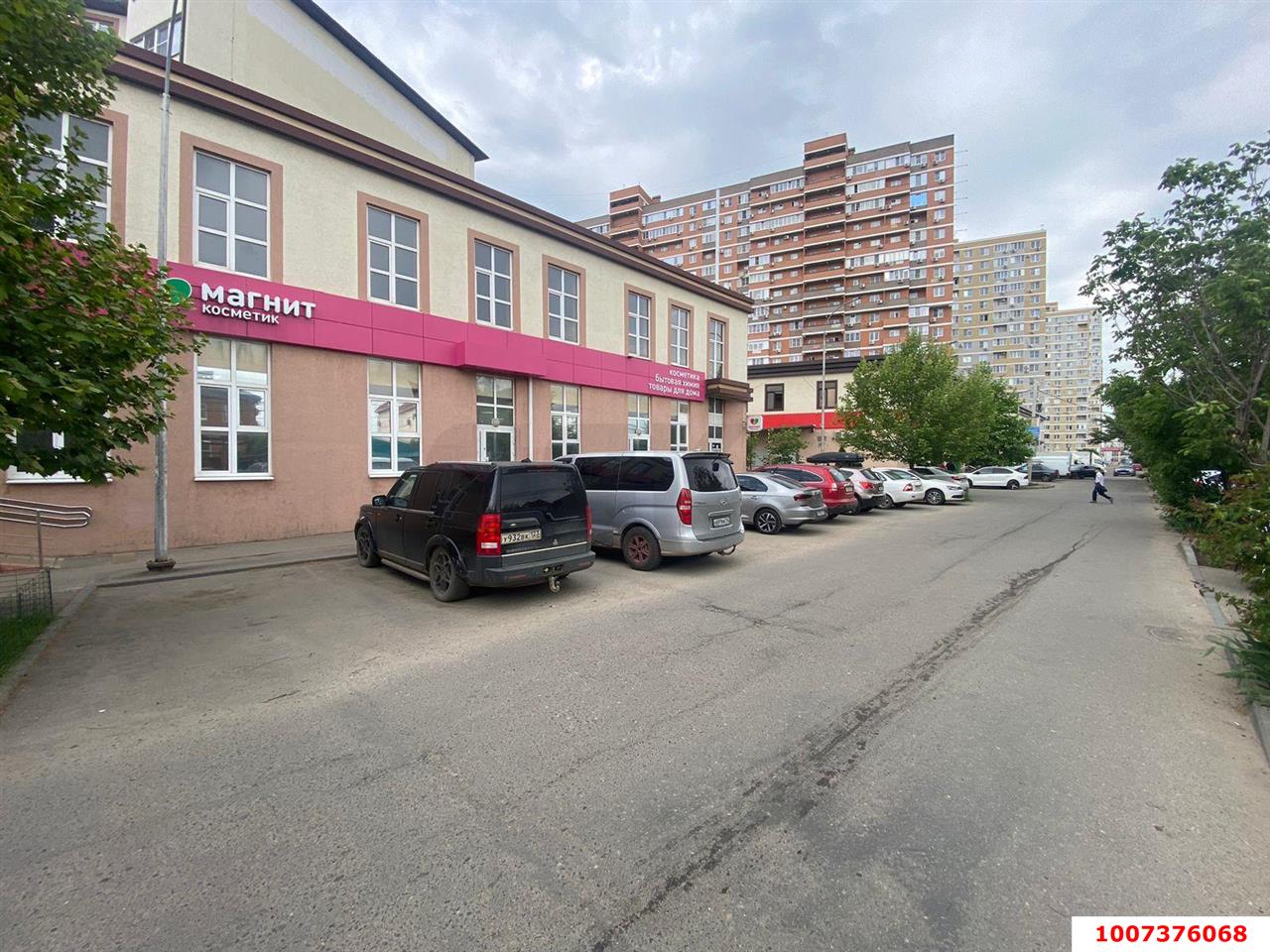 Фото №5: Торговое помещение 308&nbsp;м², 2/2&nbsp;эт. - Краснодар, Прикубанский внутригородской округ, мкр. Славянский, ул. Заполярная, 37с1/1