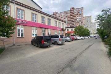 Фото №1: Торговое помещение 309 м² - Краснодар, мкр. Славянский, ул. Заполярная, 37с1/1