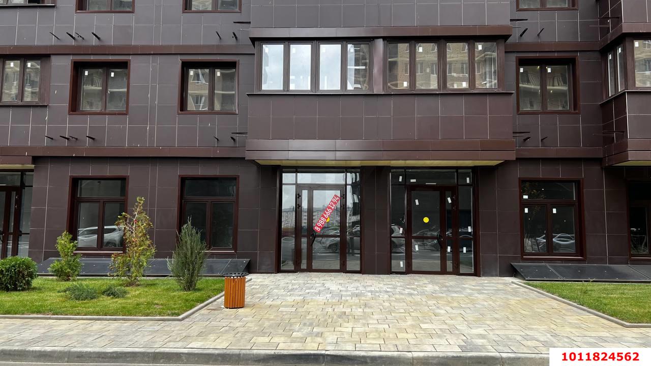 Фото №10: Торговое помещение 45&nbsp;м², 1/16&nbsp;эт. - Краснодар, Прикубанский внутригородской округ, мкр. жилой комплекс Ракурс, ул. имени Героя Ростовского