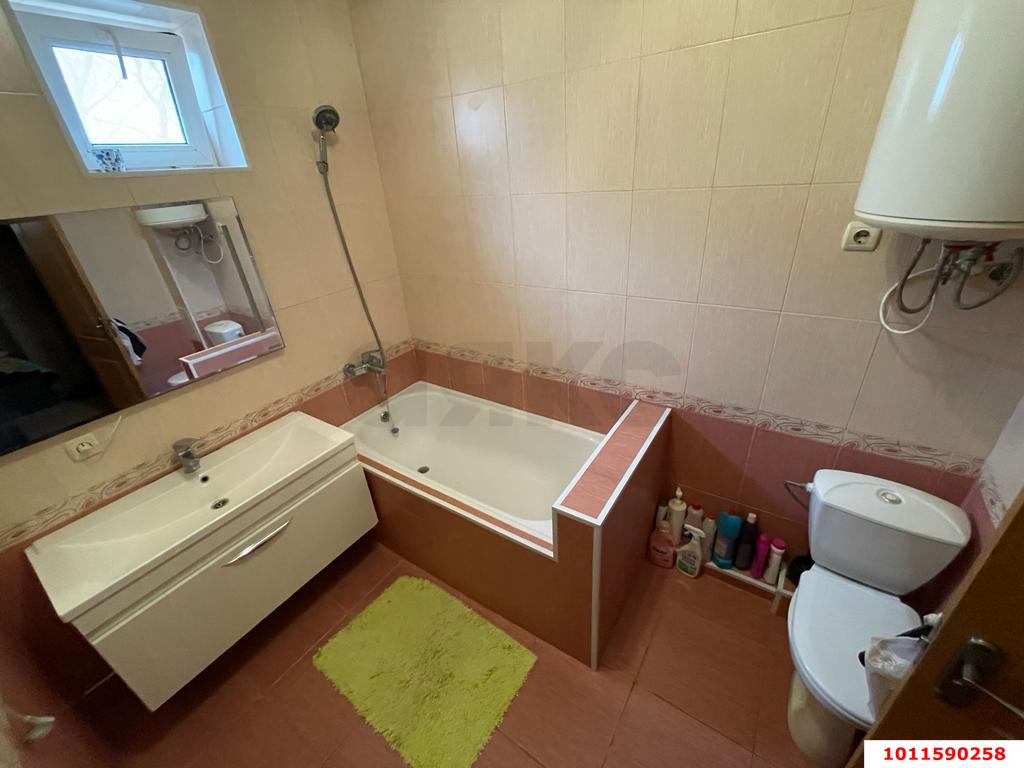 Фото №5: 1-комнатная квартира 44&nbsp;м², 3/4&nbsp;эт. - Краснодар, Центральный внутригородской округ, мкр. Дубинка, ул. Ставропольская, 64