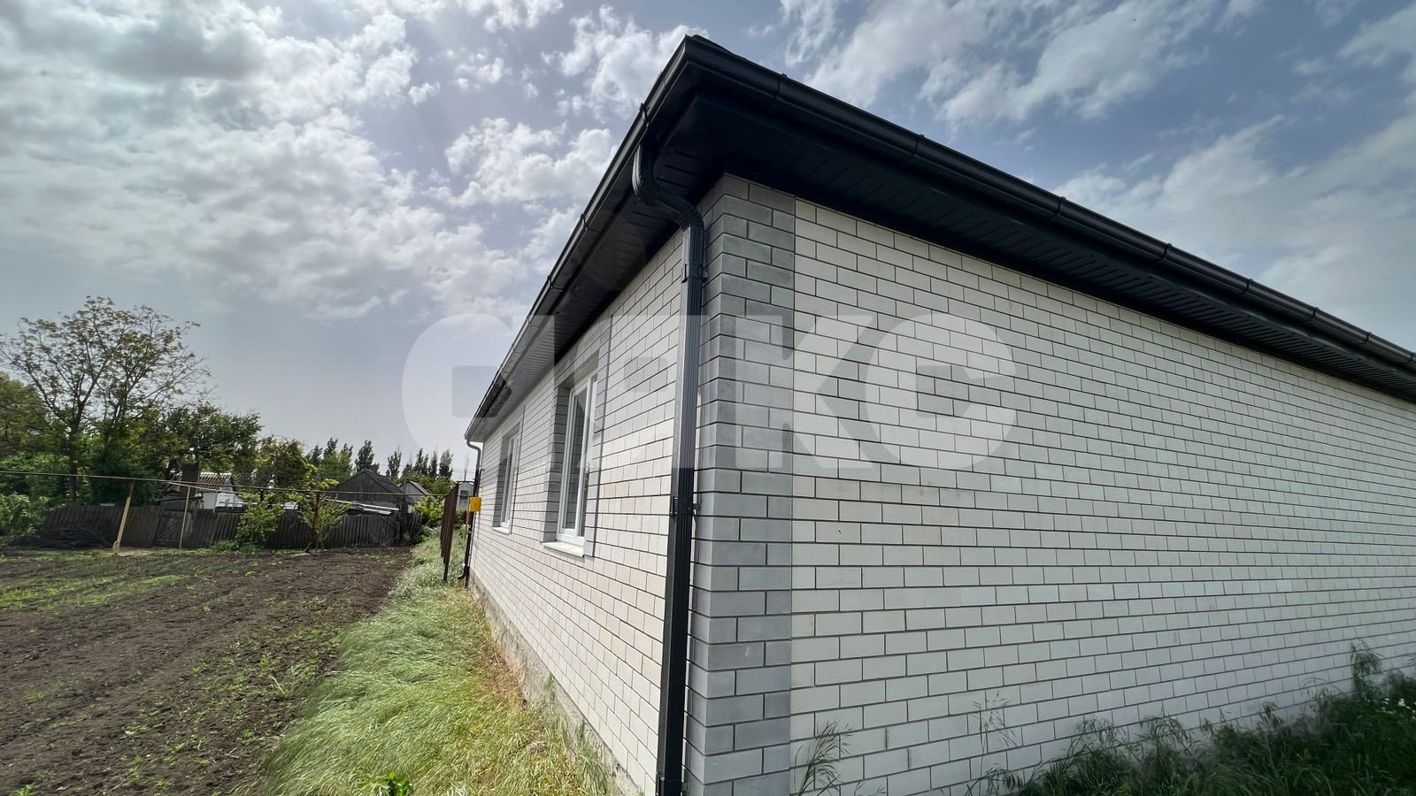 Фото №3: Дом 105&nbsp;м² + 10&nbsp;сот., 1&nbsp;эт. - Юровка, ул. Спортивная, 21А