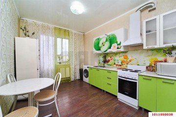 Фото №1: 2-комнатная квартира 60 м² - Российский, мкр. Прикубанский внутригородской округ, ул. Ратной Славы, 21