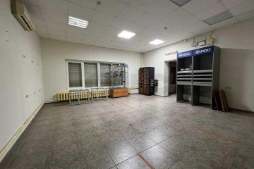 Фото №1: Торговое помещение 721 м² - Темрюк, ул. Розы Люксембург, 86