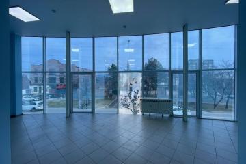 Фото №1: Отдельное здание 353&nbsp;м², 1/3&nbsp;эт. - Краснодар, мкр. Западный внутригородской округ, ул. Рашпилевская, 234