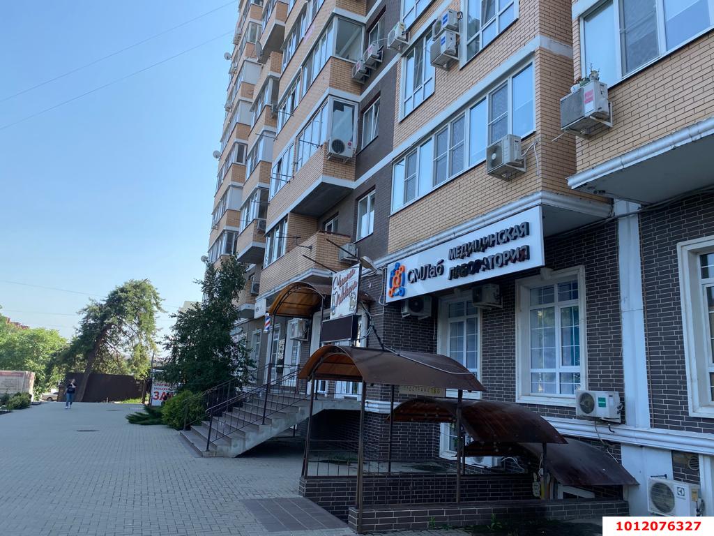 Фото №3: Торговое помещение 166&nbsp;м², 1/17&nbsp;эт. - Краснодар, Прикубанский внутригородской округ, мкр. Фестивальный, ул. Атарбекова, 9